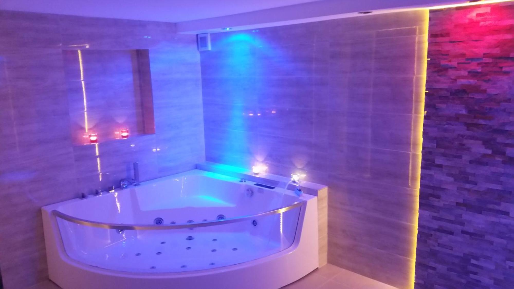 Willa Panorama Spa อุสทรอน ภายนอก รูปภาพ